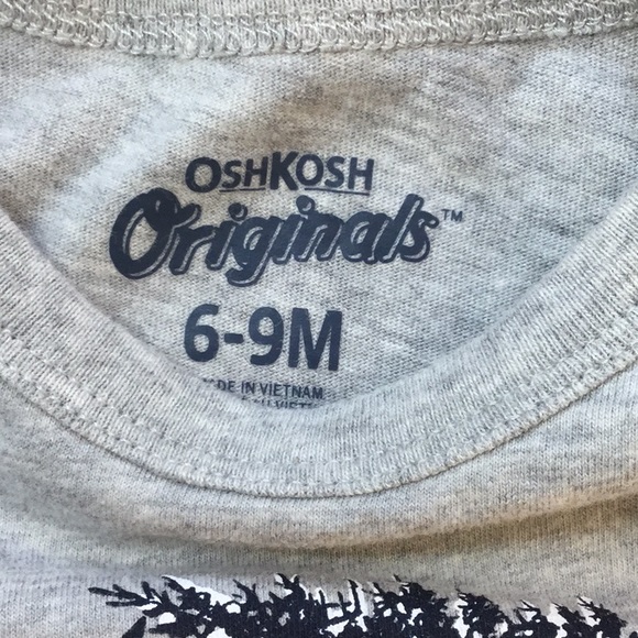 Fire truck sweatshirt & t shirt size 6-9M - Picture 5 of 5